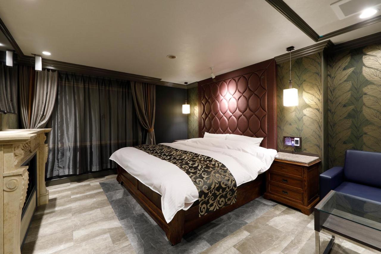 ホテルバースデーきよす店 Hotel Birthday Kiyosu Extérieur photo